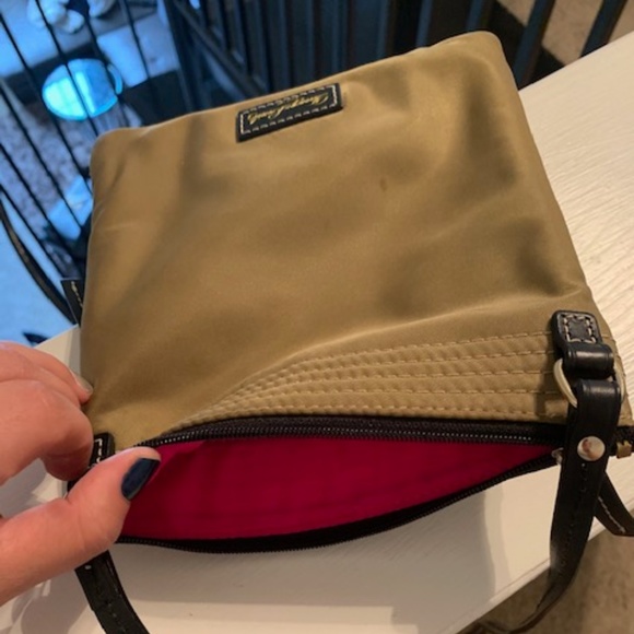 Dooney & Bourke crossbody satchel - Picture 3 of 3